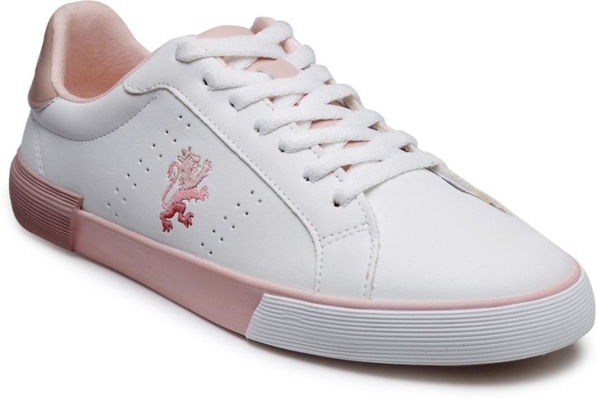 Red tape clearance women white sneakers