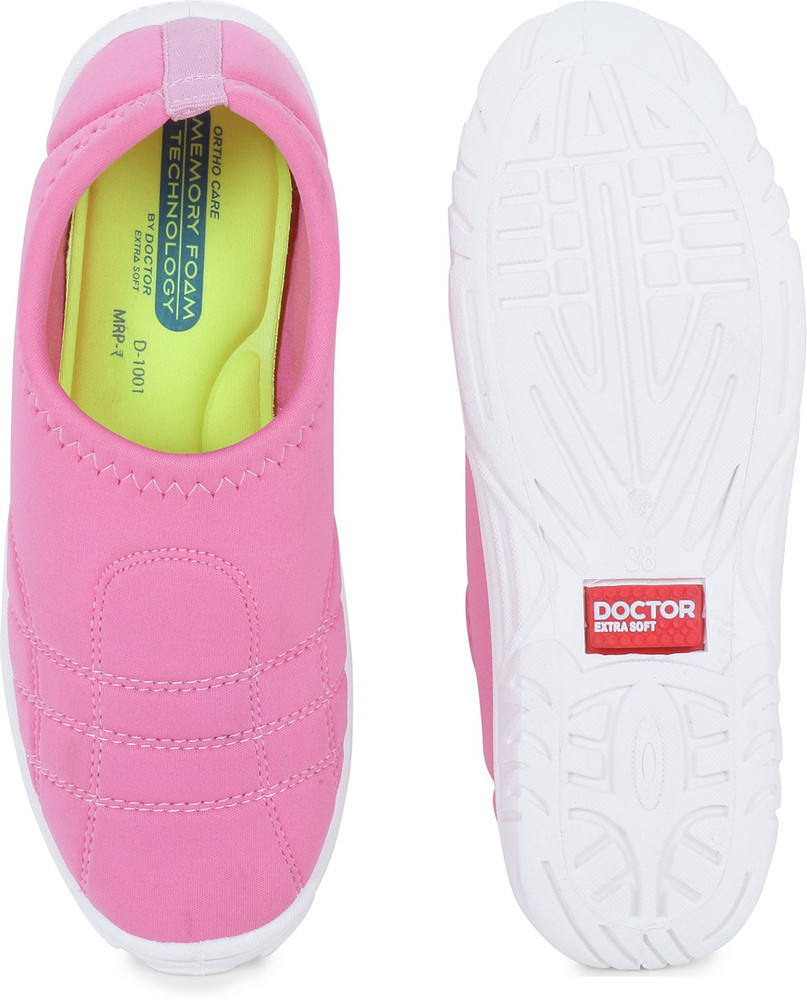 Memory foam shop womens tennis shoes