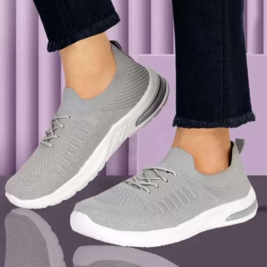 Trending shoes shop for ladies