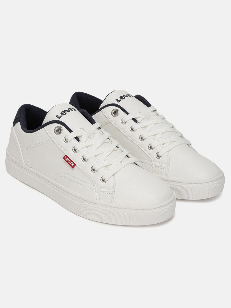 Levis white store shoes flipkart
