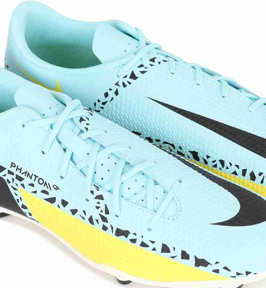 Nike boots outlet flipkart