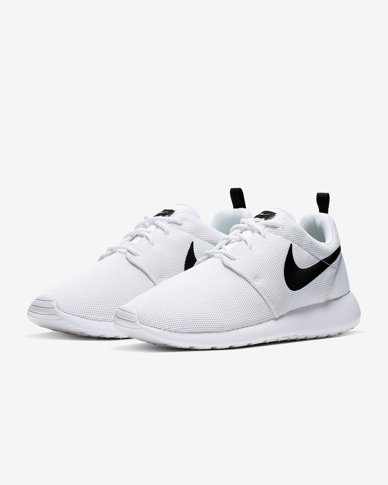 women's shoe nike roshe one