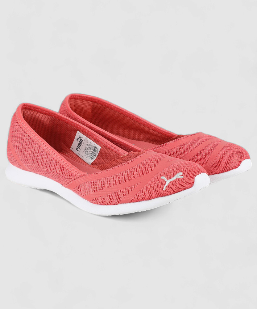 Puma women's vega sl ballet flat deals