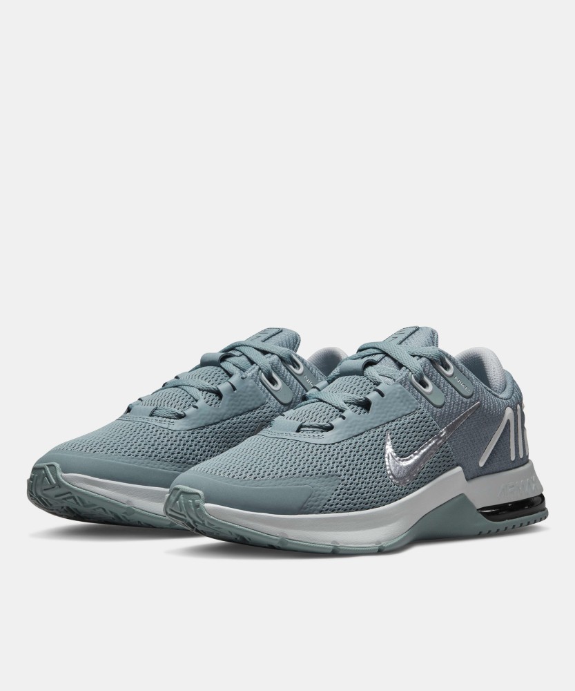 Really cheap clearance nike trainers