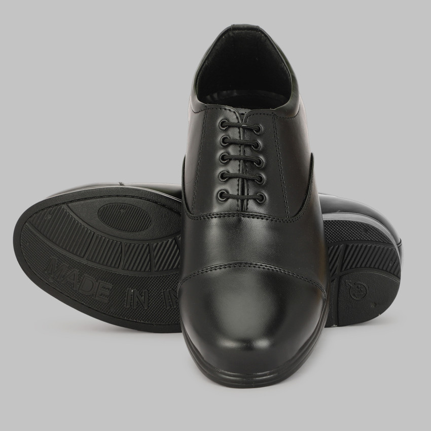 Flipkart shoes black leather discount