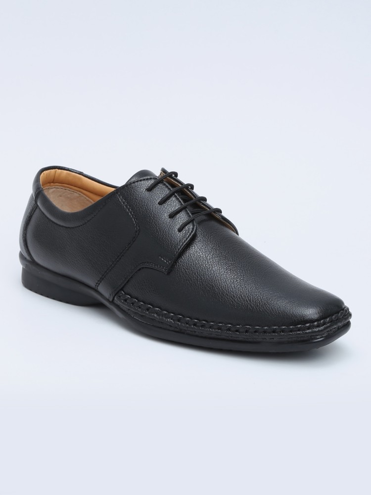 College wear shoes for men best sale