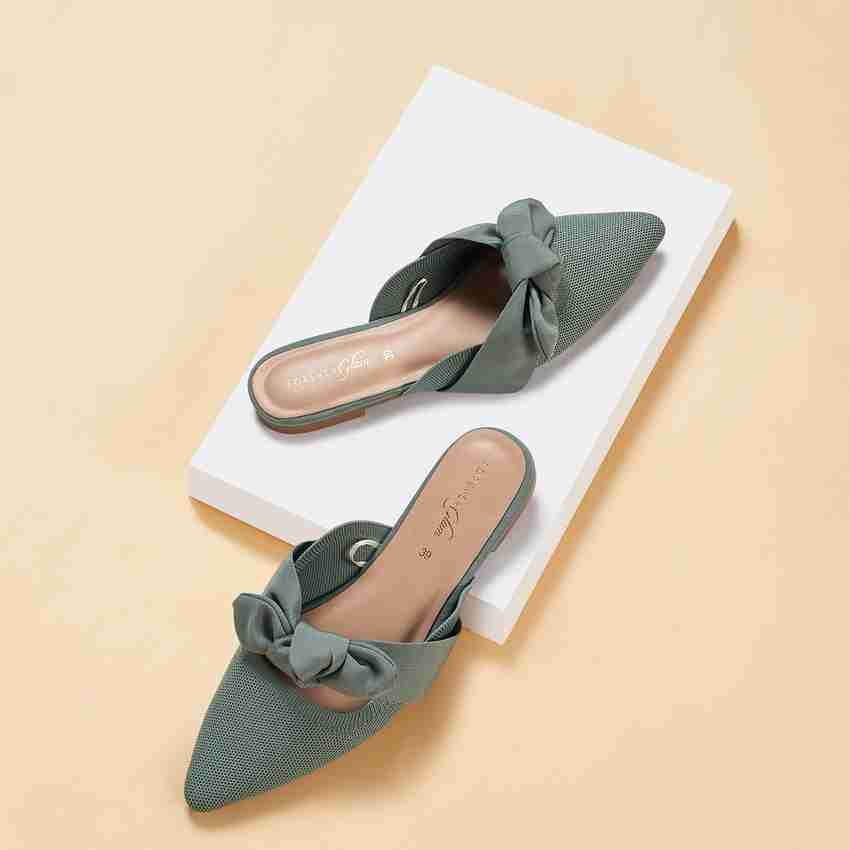 Forever glam by pantaloons footwear store