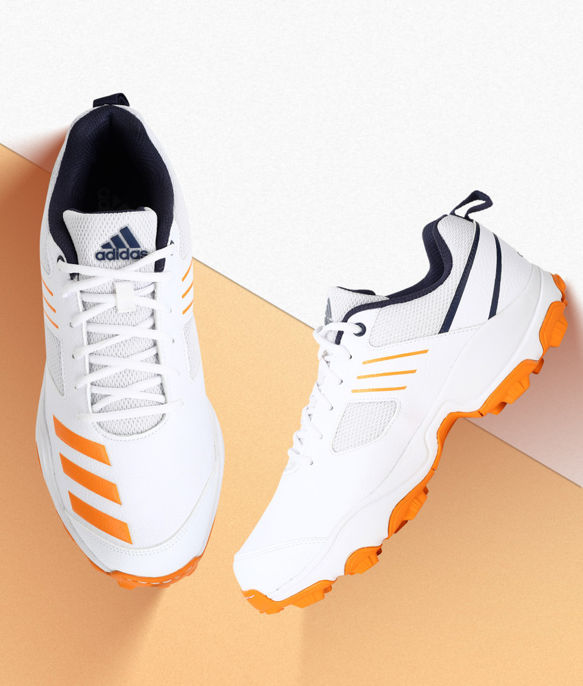 Adidas cricket on sale shoes lowest price