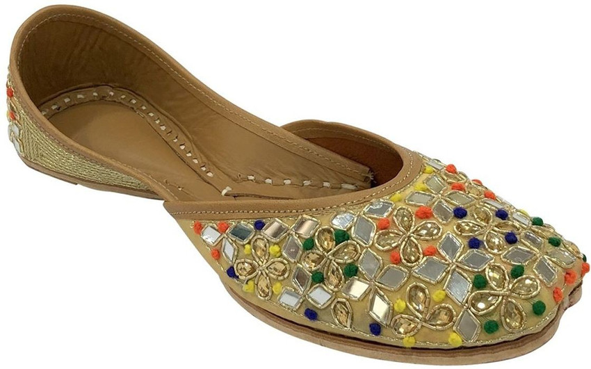 Ethnic footwear for womens hotsell flipkart