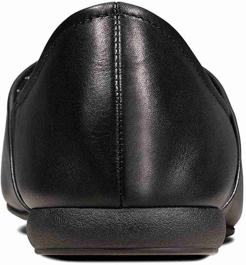 Clarks harston elite leather slippers deals