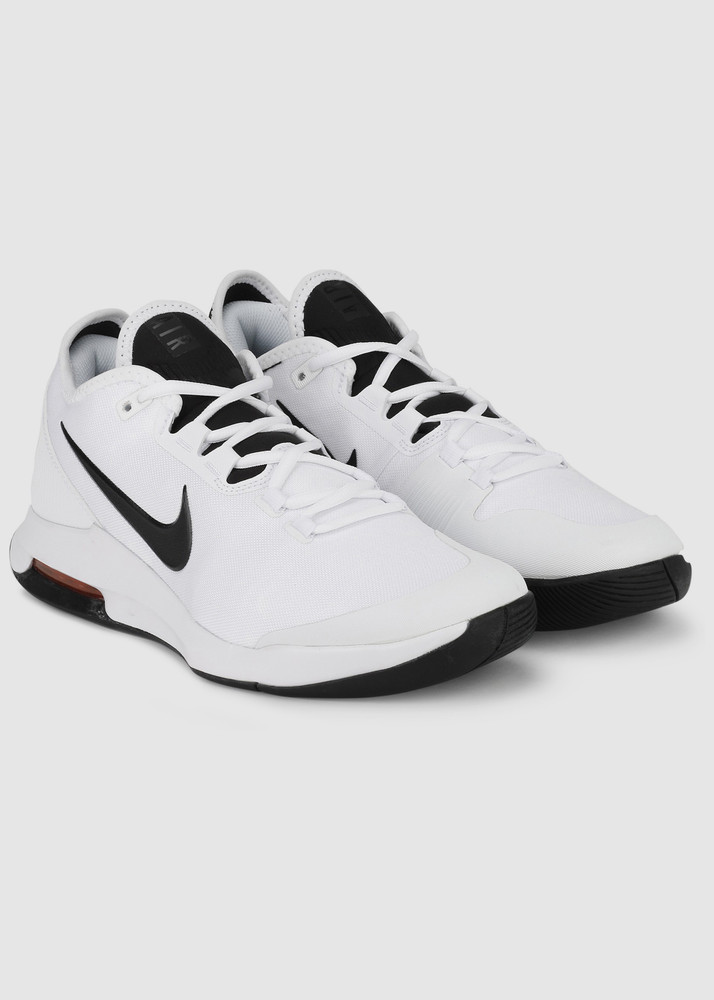 nike men's air max wildcard tennis shoes