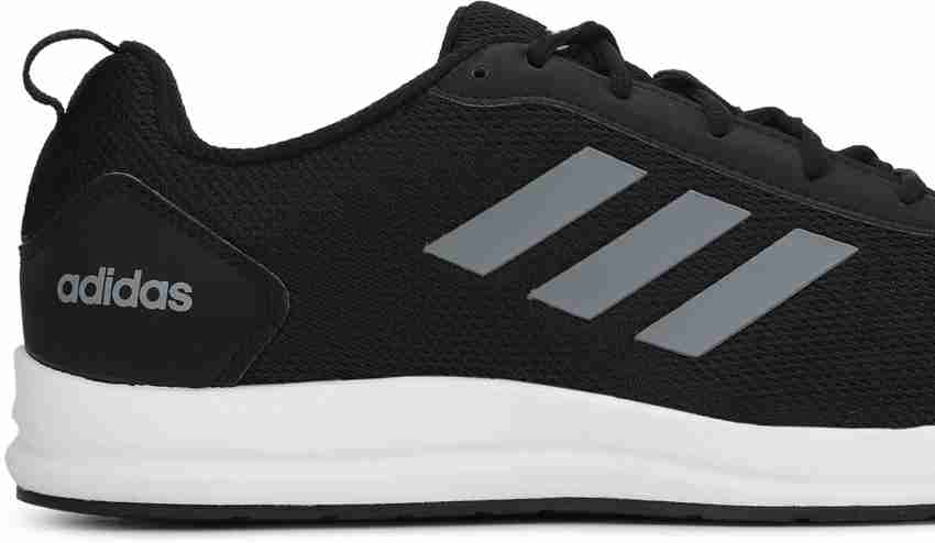 Adidas yking deals 2. shoes