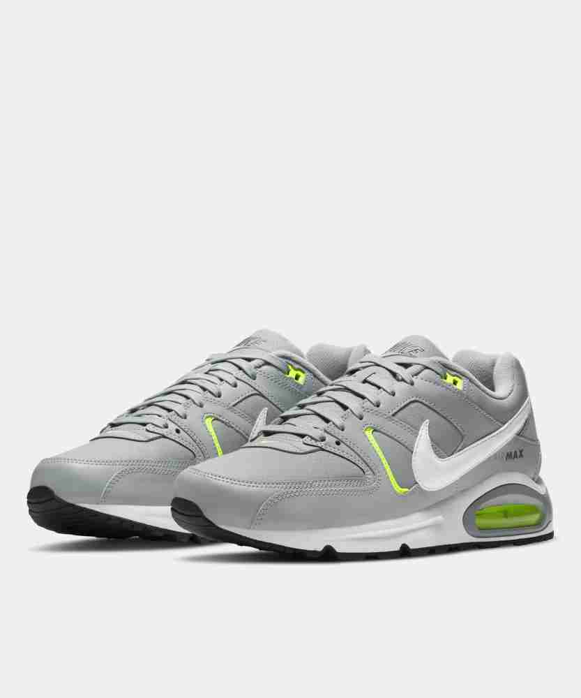 Nike air best sale max command m