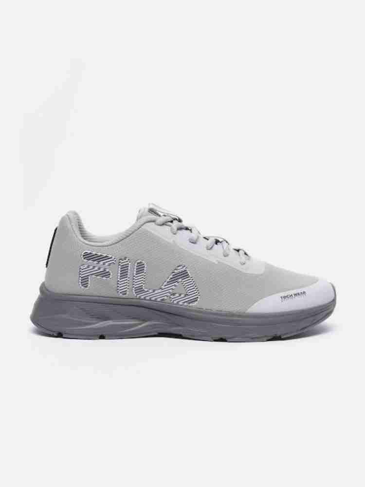 Fila deals camo shoes