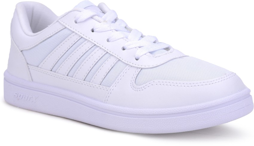 Sparx white store sneakers flipkart