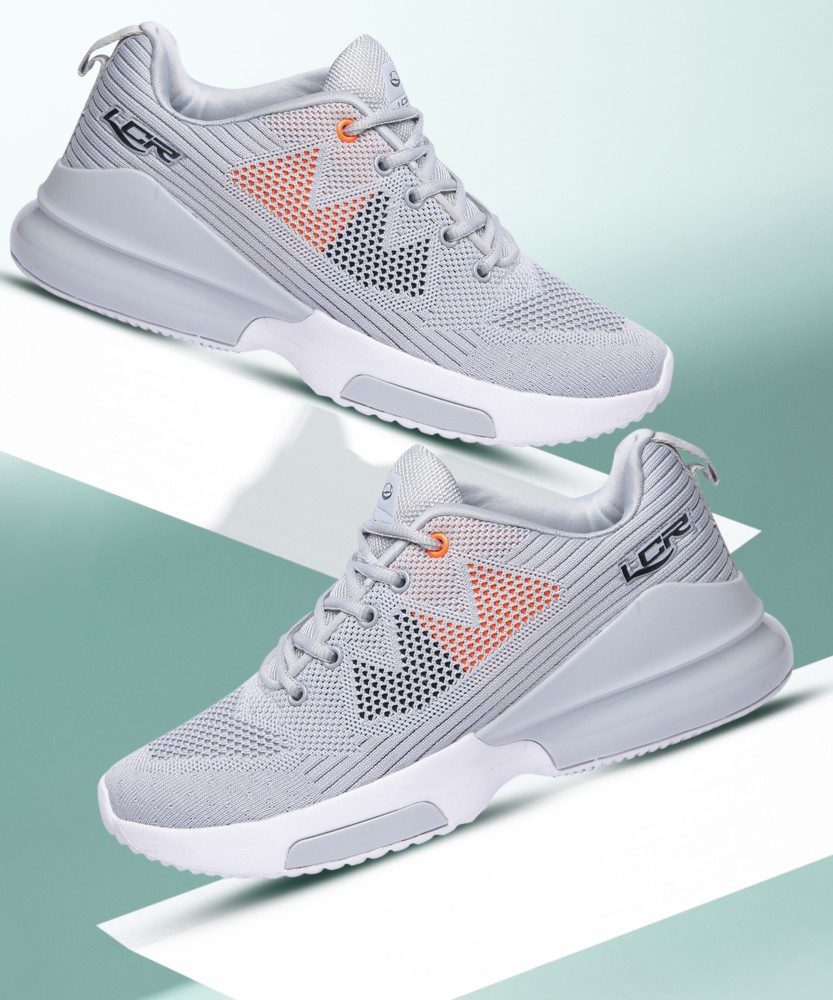 Buy Sports Shoes For Men With Upto 80% off | Myntra