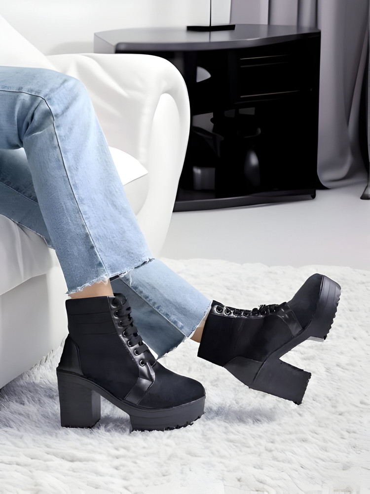 Velvet boots black sale