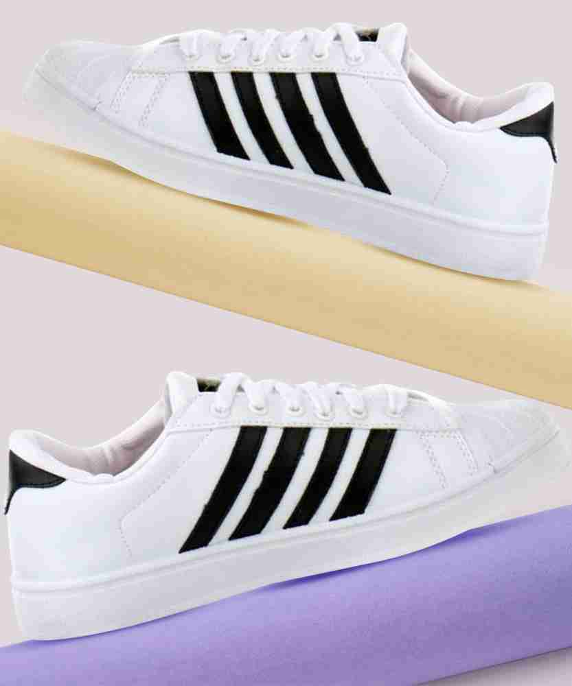 Sparx white shoes with clearance black stripes