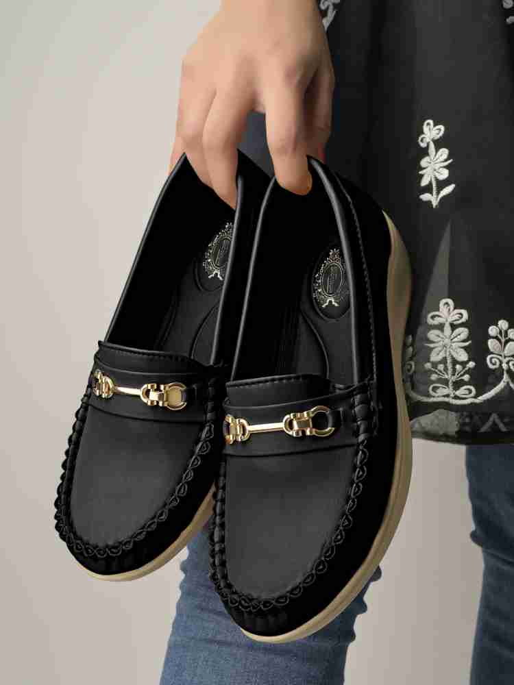 Fashion girls black loafer shoes