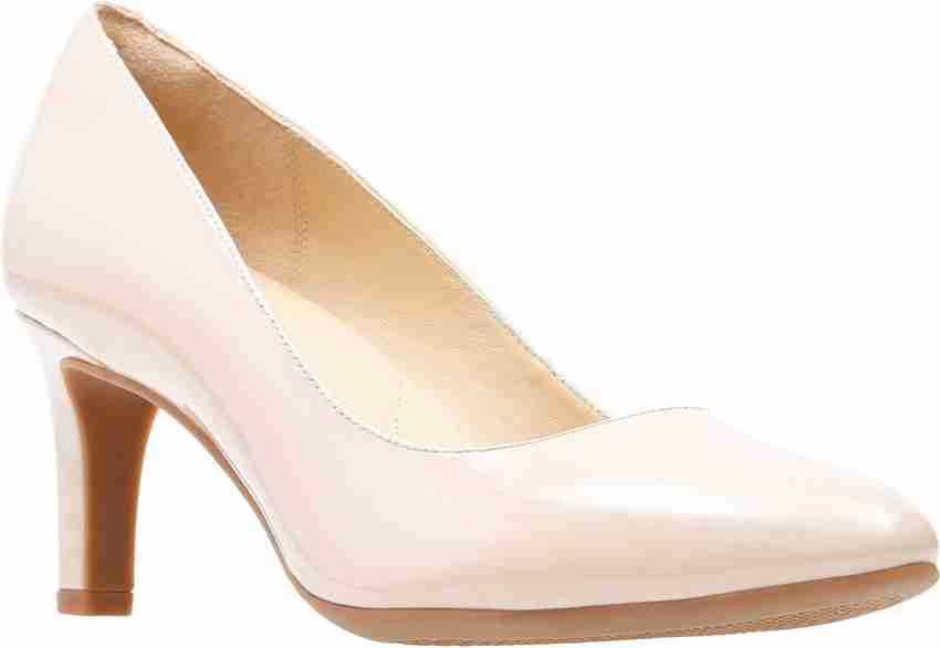 Clarks calla deals rose pumps