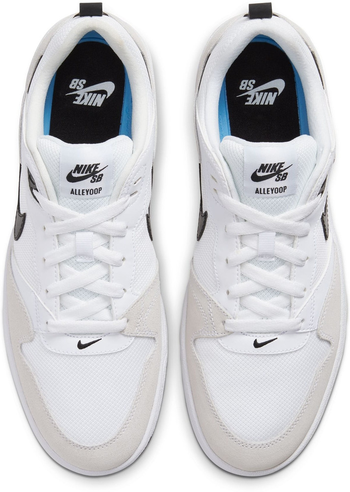 nike sb alleyoop sneakers in white and blue