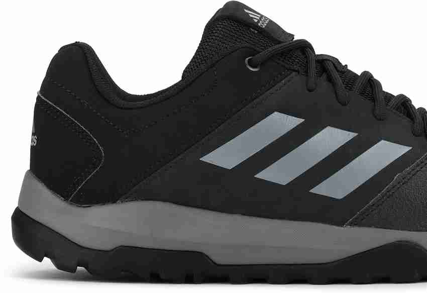 ADIDAS SIKII Hiking Trekking Shoe For Men Buy ADIDAS SIKII Hiking Trekking Shoe For Men Online at Best Price Shop Online for Footwears in India Flipkart