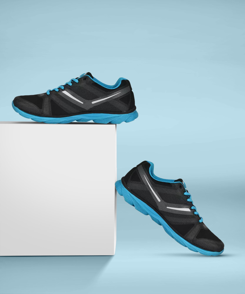 Wildcraft shop shoes flipkart