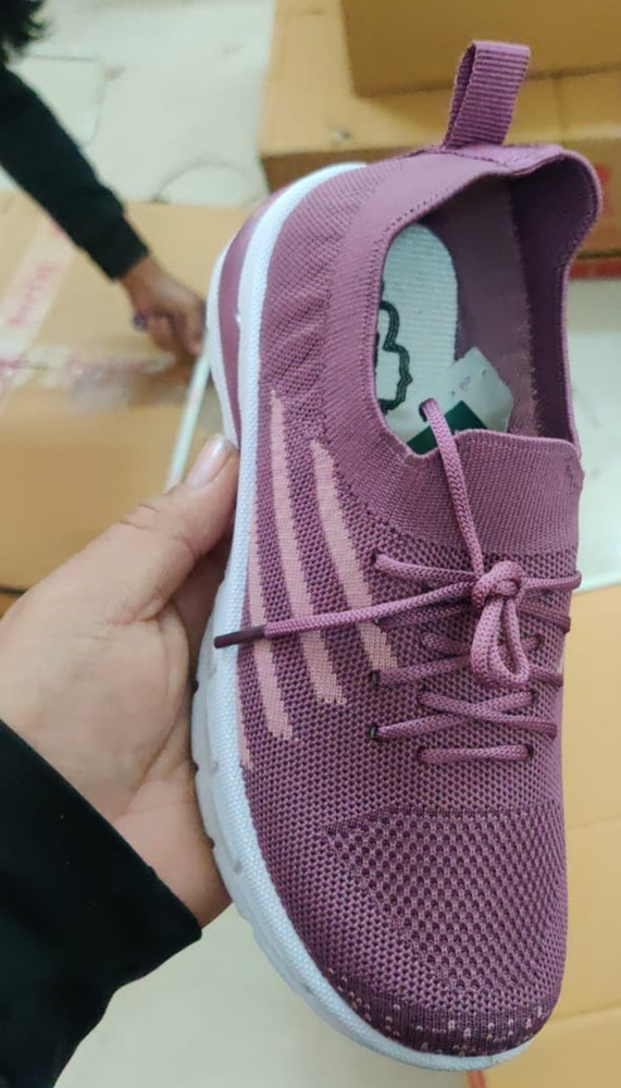 Spr sports shoes deals