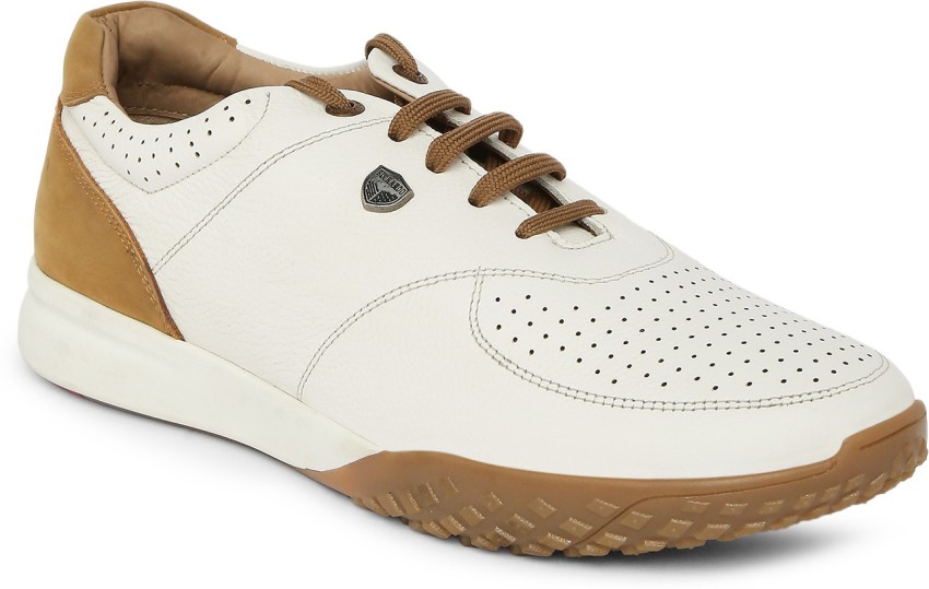 Buckaroo hot sale shoes flipkart