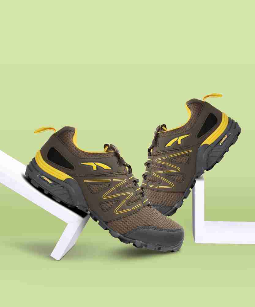 Red chief trekking and hiking shoes online