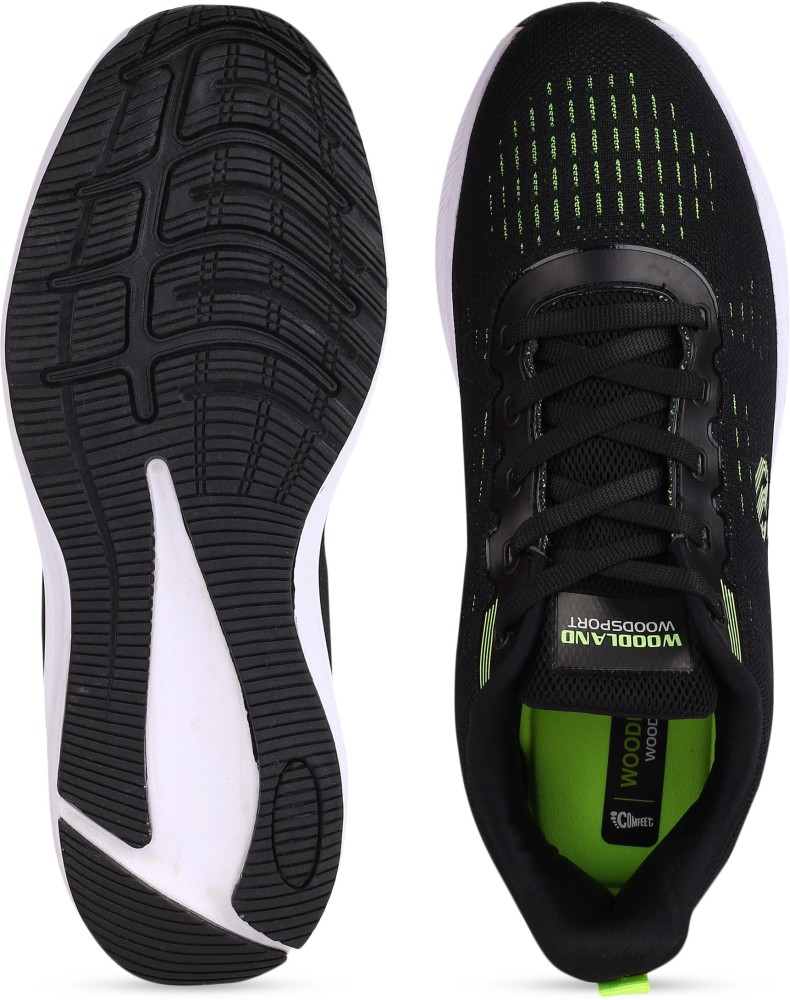 Woodland sports hot sale shoes flipkart