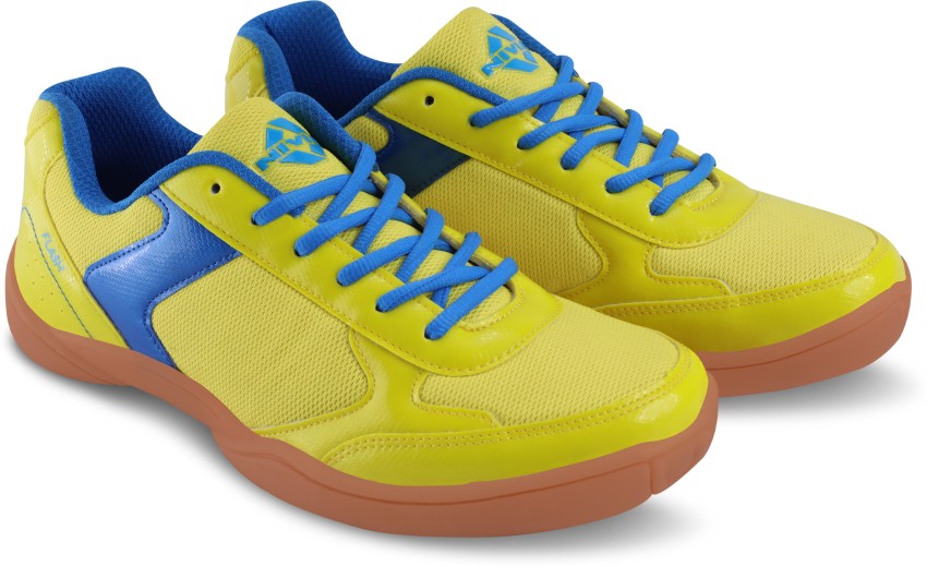 Nivia badminton sale shoes amazon