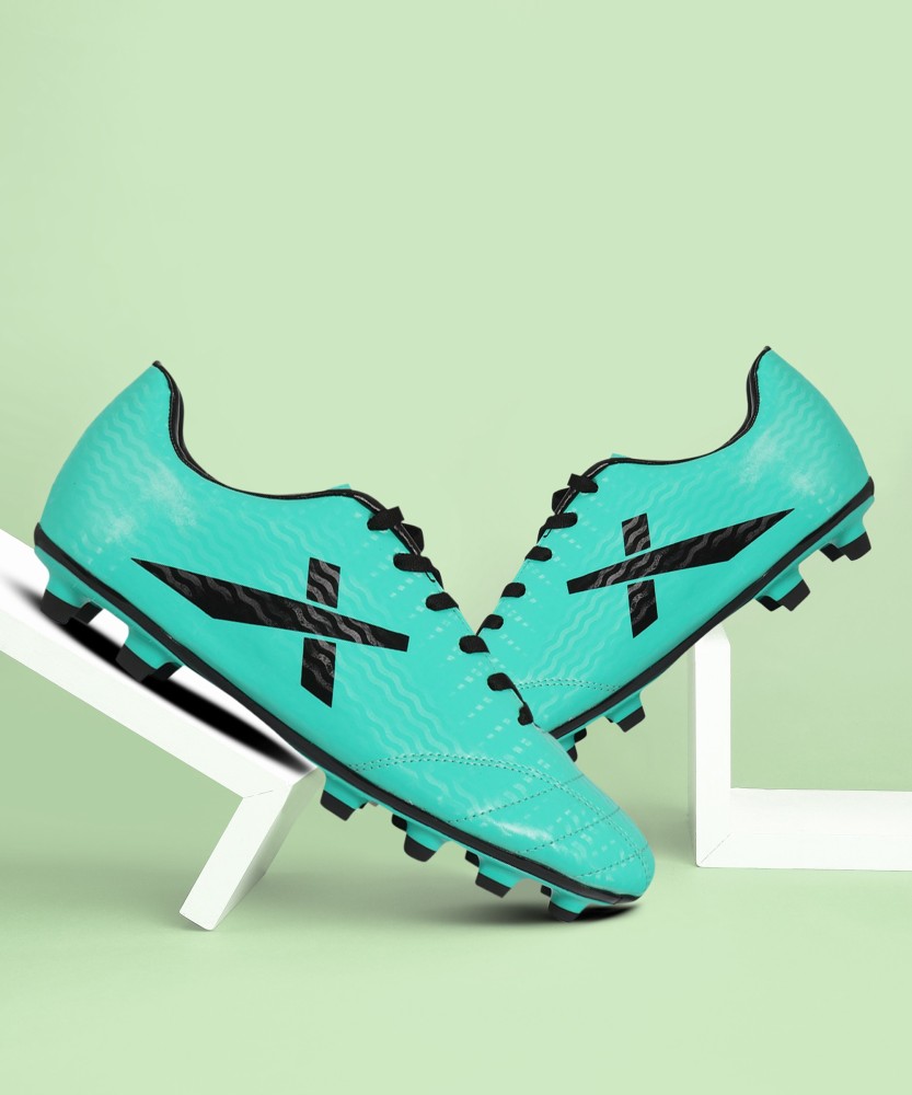 Football hot sale shoes flipkart