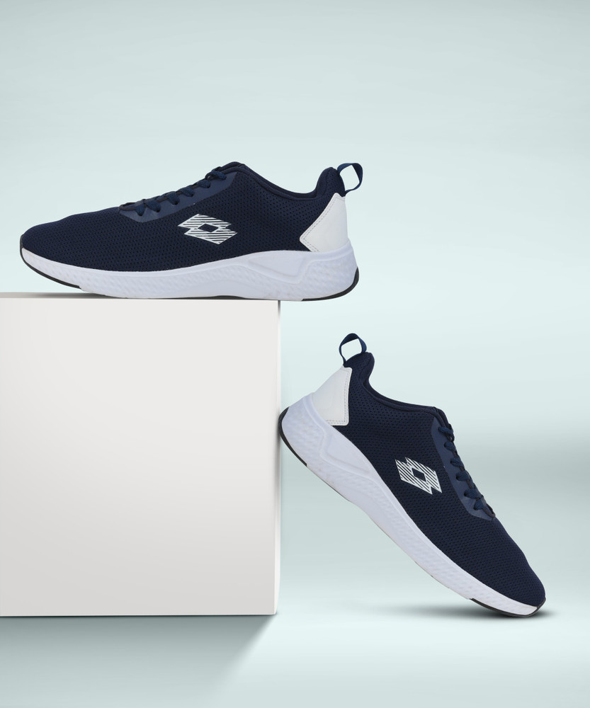 Lotto outlet shoes flipkart
