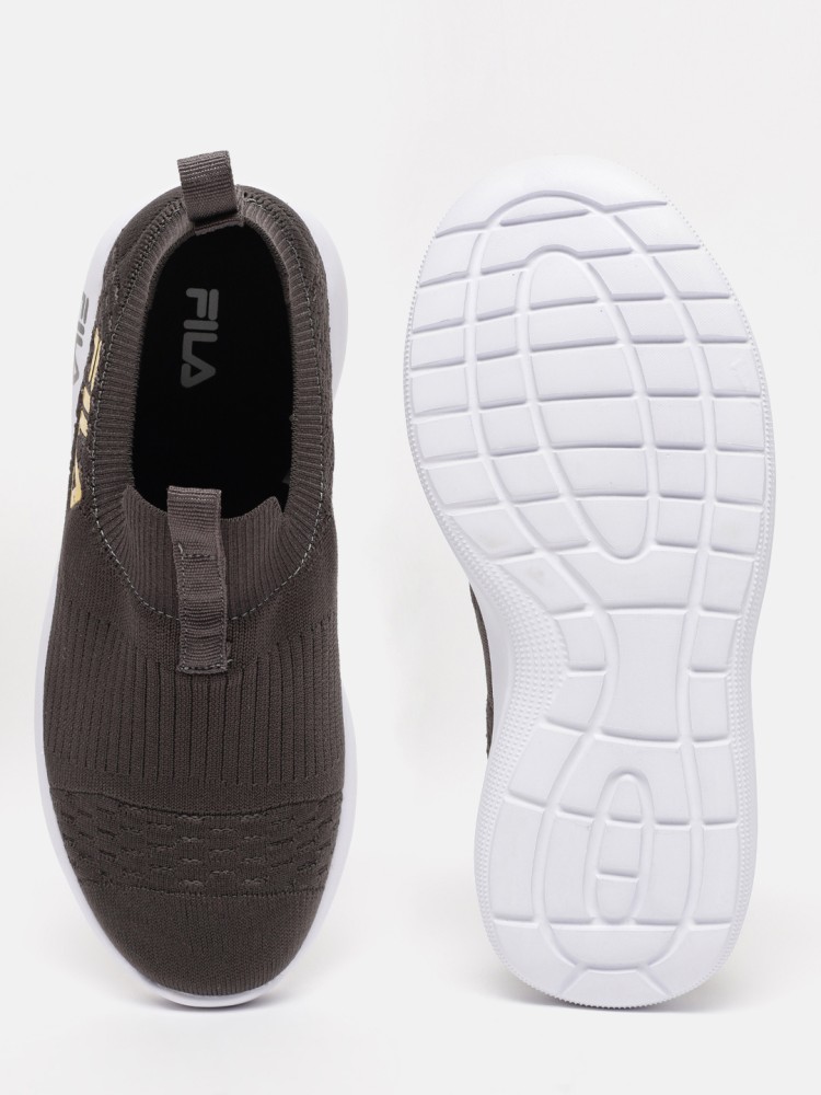 Fila laceless outlet shoes