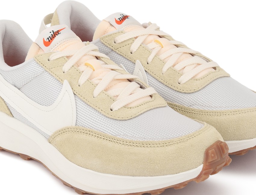 Nike store tailwind waffle