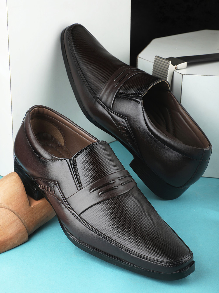 Provogue formal hotsell shoes flipkart