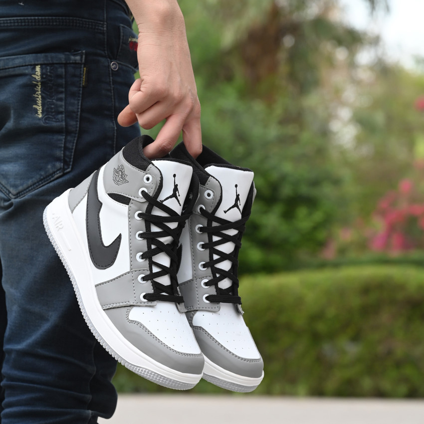 Jordan high ankle shoes store