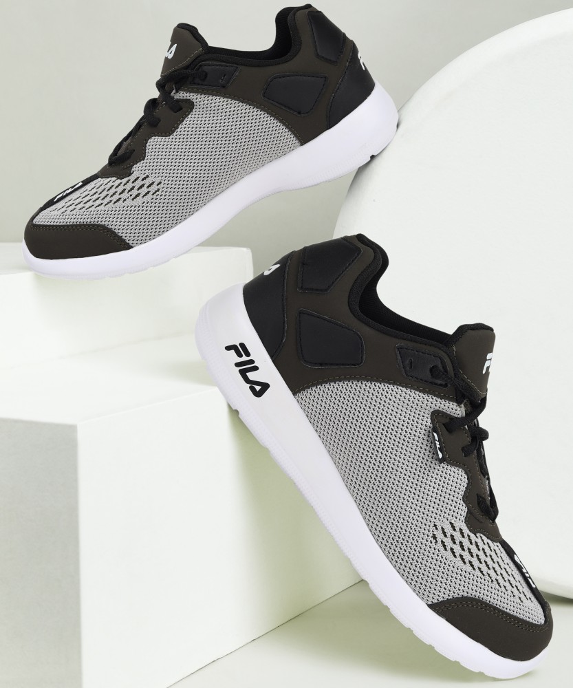 Fila verso hot sale running shoes