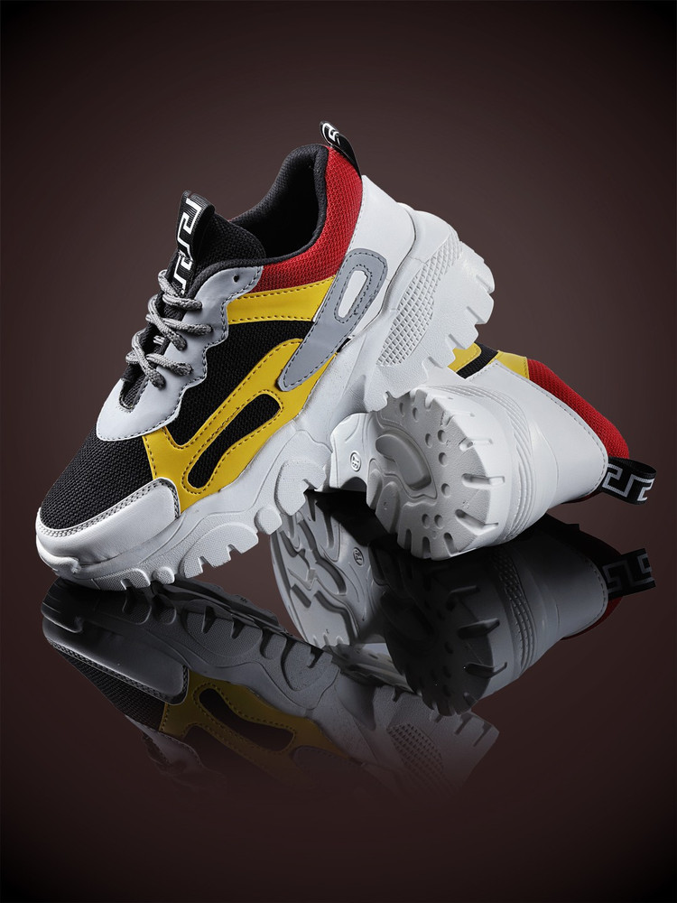 Latest ladies outlet sneakers 2018