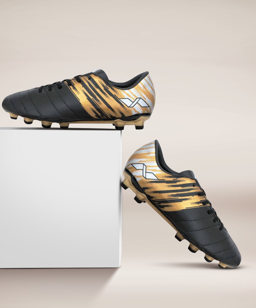 Flipkart football outlet studs