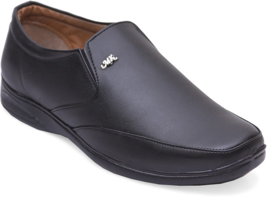 Koovs women s top casual shoes