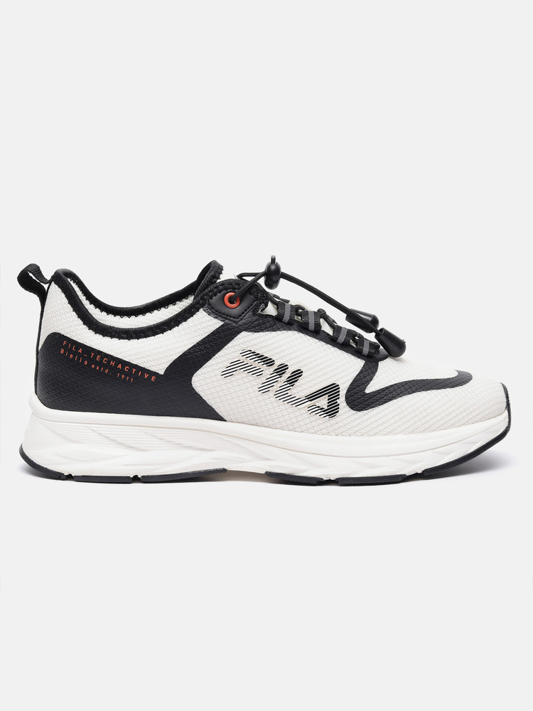 Fila shoes discount at journeys