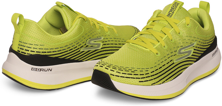 Skechers go store run yellow