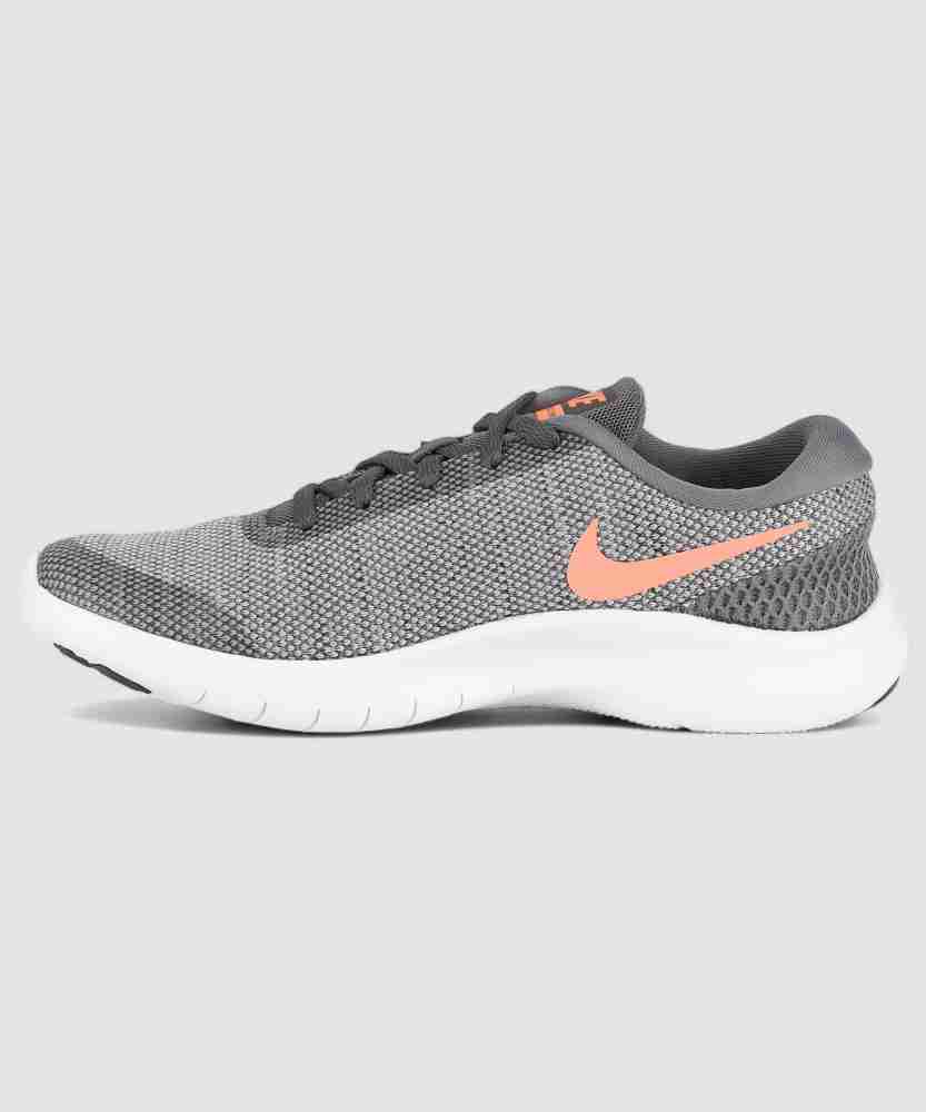 Nike flex 7 women's running shoes hotsell