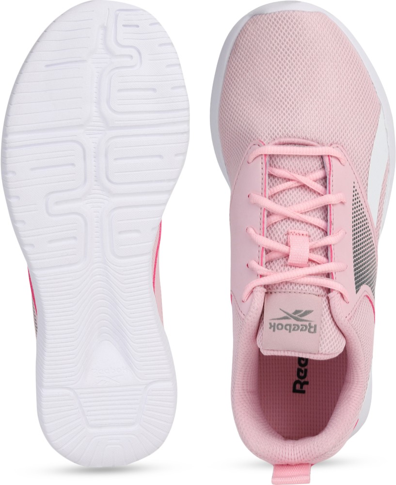 Roze best sale reebok sneakers