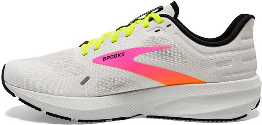 BROOKS LAUNCH 9 Running Shoes For Men - Buy BROOKS LAUNCH 9