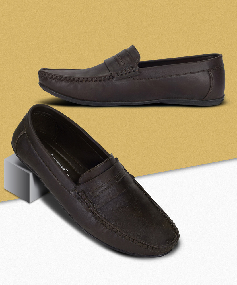 Cushioned loafers on sale