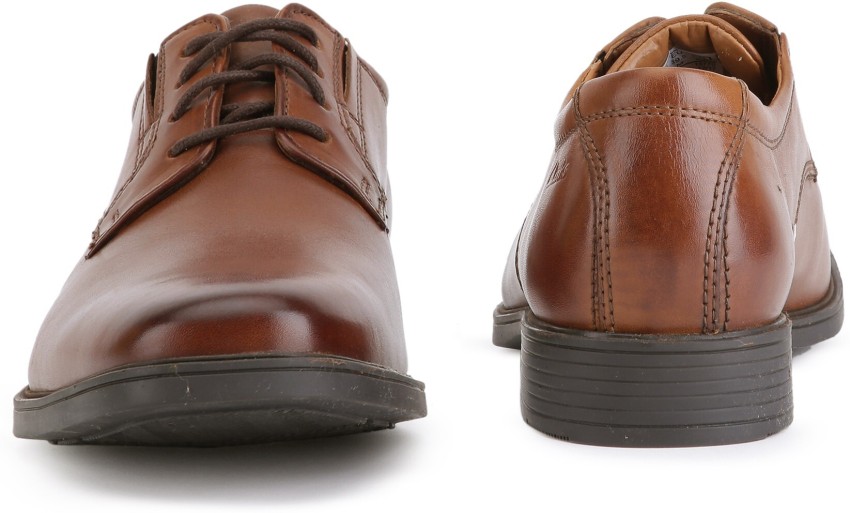 Clarks tilden plain dark on sale tan