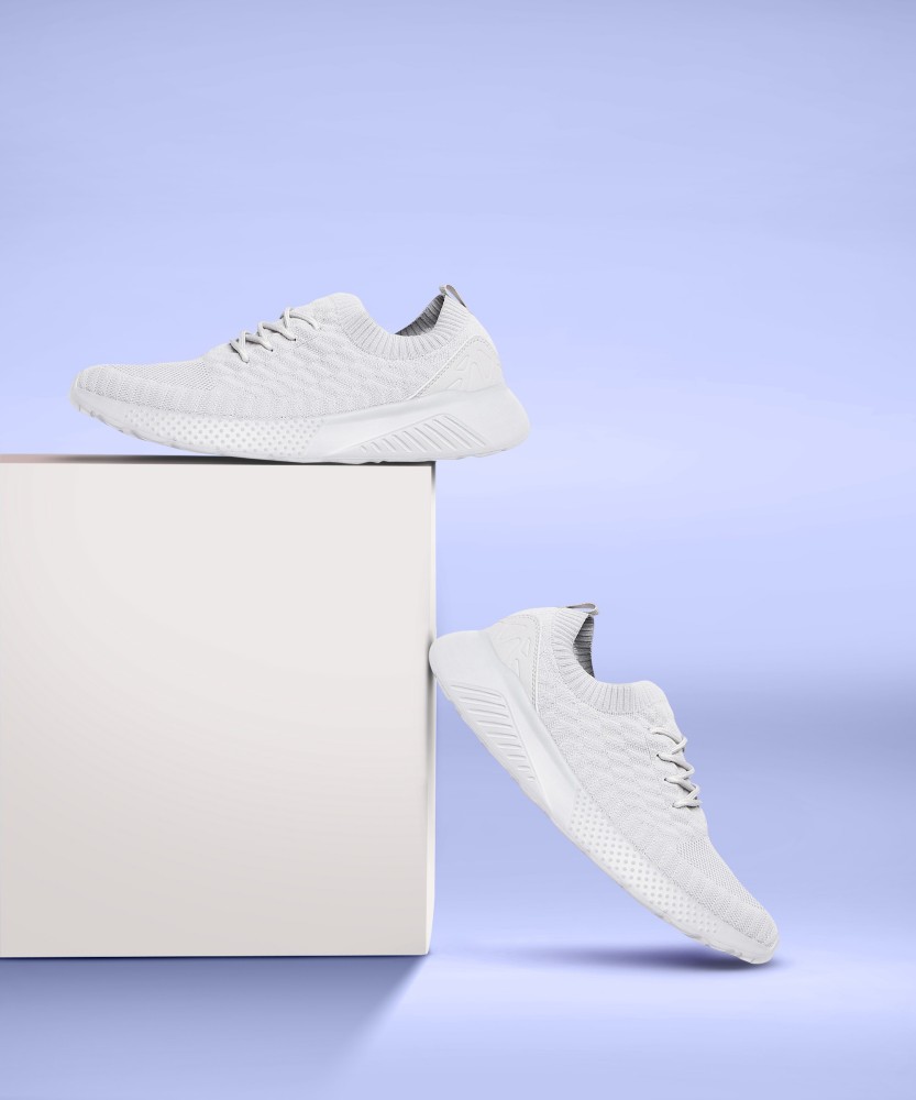 Hrx white store shoes flipkart